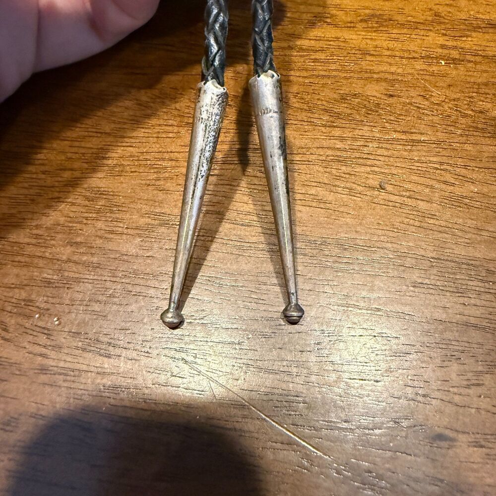 Vintage Sterling Silver Black Stone Bolo Tie - Picture 2 of 9